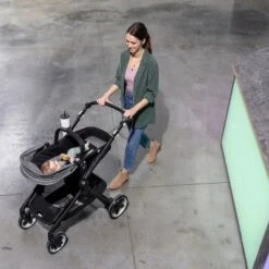 Evenflo Gold Pivot Xpand Second Seat -Graco Shop GUEST 074e88cd 7e50 49f6 b1c9 8828903e94a4