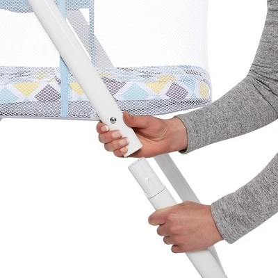 Dream On Me JPMA Certified Poppy Traveler Portable Bassinet 7 Dream On Me JPMA Certified Poppy Traveler Portable Bassinet - Image 7