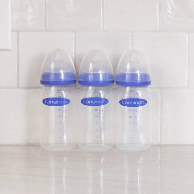 Lansinoh Baby Bottles For Breastfeeding Babies With 3 Medium Flow Nipples (Size 3M) - 8oz/3ct 1 Lansinoh Baby Bottles For Breastfeeding Babies With 3 Medium Flow Nipples (Size 3M) - 8oz/3ct