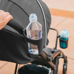 Chicco Presto Compact Stroller - Gray -Graco Shop GUEST 4ce4d68d b8aa 42fd a1cb c1bfb88047e8