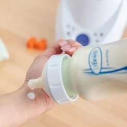 Dr. Brown's Dr. Brown's Deluxe Bottle Warmer & Sterilizer - White 30 Dr. Brown's Dr. Brown's Deluxe Bottle Warmer & Sterilizer - White -Graco Shop GUEST 55684960 8140 4788 8100 76f3b0c8330f