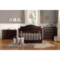 DaVinci Meadow 4-in-1 Convertible Crib -Graco Shop GUEST 57d1c7cd 1695 4e2e a511 ac6b2304949f