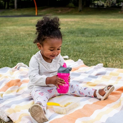 Tommee Tippee Insulated 9oz Non-Spill Portable Toddler Cup- Pink/Mint - 2pk 2 Tommee Tippee Insulated 9oz Non-Spill Portable Toddler Cup- Pink/Mint - 2pk - Image 2