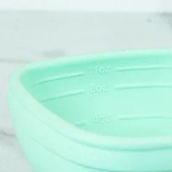 Platinum Silicone 11oz. Suction Bowl W/Platinum Silicone Press In Lid -Graco Shop GUEST 61916dff 618a 4512 8d61 5301f56c3ef7