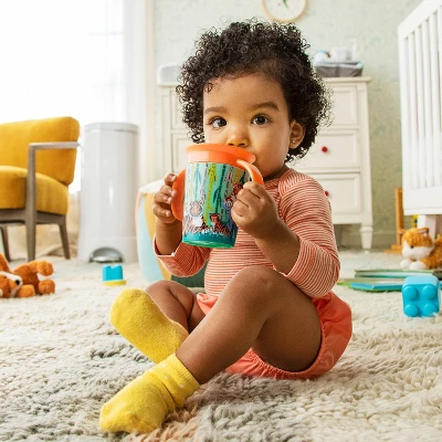 Munchkin Miracle 360° WildLove Trainer Cup 6oz - 2pk - Tiger/Rhino 2 Munchkin Miracle 360° WildLove Trainer Cup 6oz - 2pk - Tiger/Rhino - Image 2