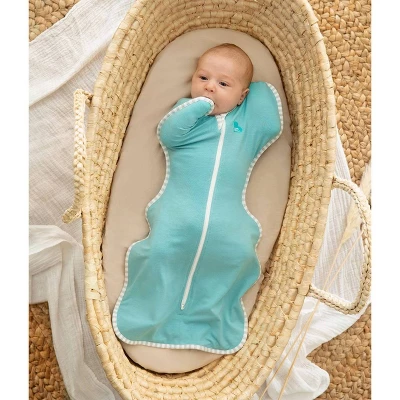 Love To Dream Ecovero Swaddle Wrap - Marine - M 1 Love To Dream Ecovero Swaddle Wrap - Marine - M