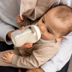 Tommee Tippee Closer To Nature Fiesta Baby Bottle - 9oz/6pk -Graco Shop GUEST 8c44f582 8ddb 4b61 9ae5 cde4faf06063