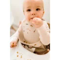 Loulou Lollipop Silicone Printed Bib - Safari 7 Loulou Lollipop Silicone Printed Bib - Safari -Graco Shop GUEST a3881a17 13ef 4311 bc41 9bf52e7eabce