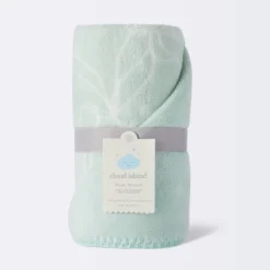 Plush Baby Blanket - Green Line Floral - Cloud Island™ 5 Plush Baby Blanket - Green Line Floral - Cloud Island™ -Graco Shop GUEST b910dc32 cd6c 4404 bdd1 e3b161e14ba8