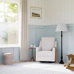 DaVinci Field Swivel Glider -Graco Shop GUEST daca0ca1 9319 48bc b21d 4460334cb678