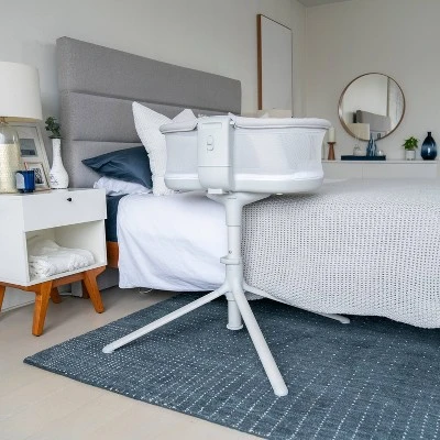 HALO Innovations BassiNest Swivel Sleeper 3.0 6 HALO Innovations BassiNest Swivel Sleeper 3.0 - Image 6