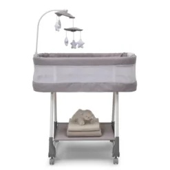 Simmons Kids' Shooting Star Rocking Bassinet With Airflow Mesh - Platinum -Graco Shop GUEST fbea03a8 e11a 4b38 b8f3 1f65f70d1aa4